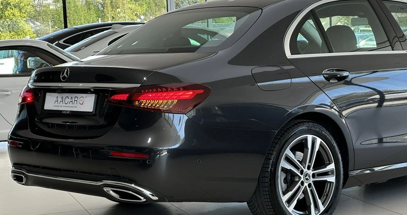 Mercedes-Benz Klasa E cena 148900 przebieg: 128525, rok produkcji 2021 z Czaplinek małe 781